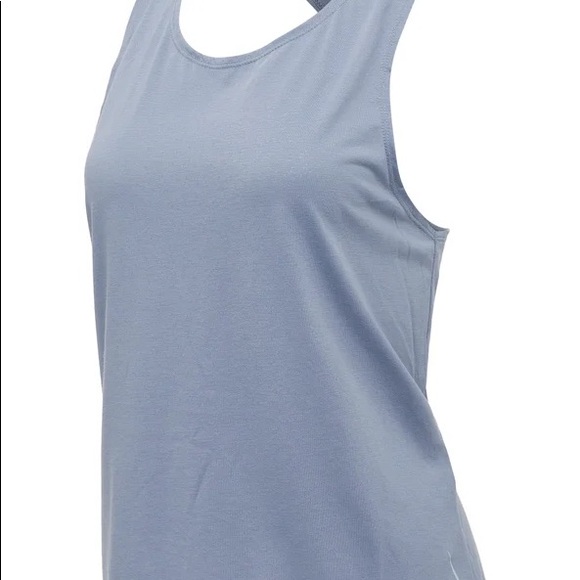 Nike NWT twist tank top - Picture 3 of 11
